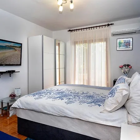 Ornela * Πόρετς